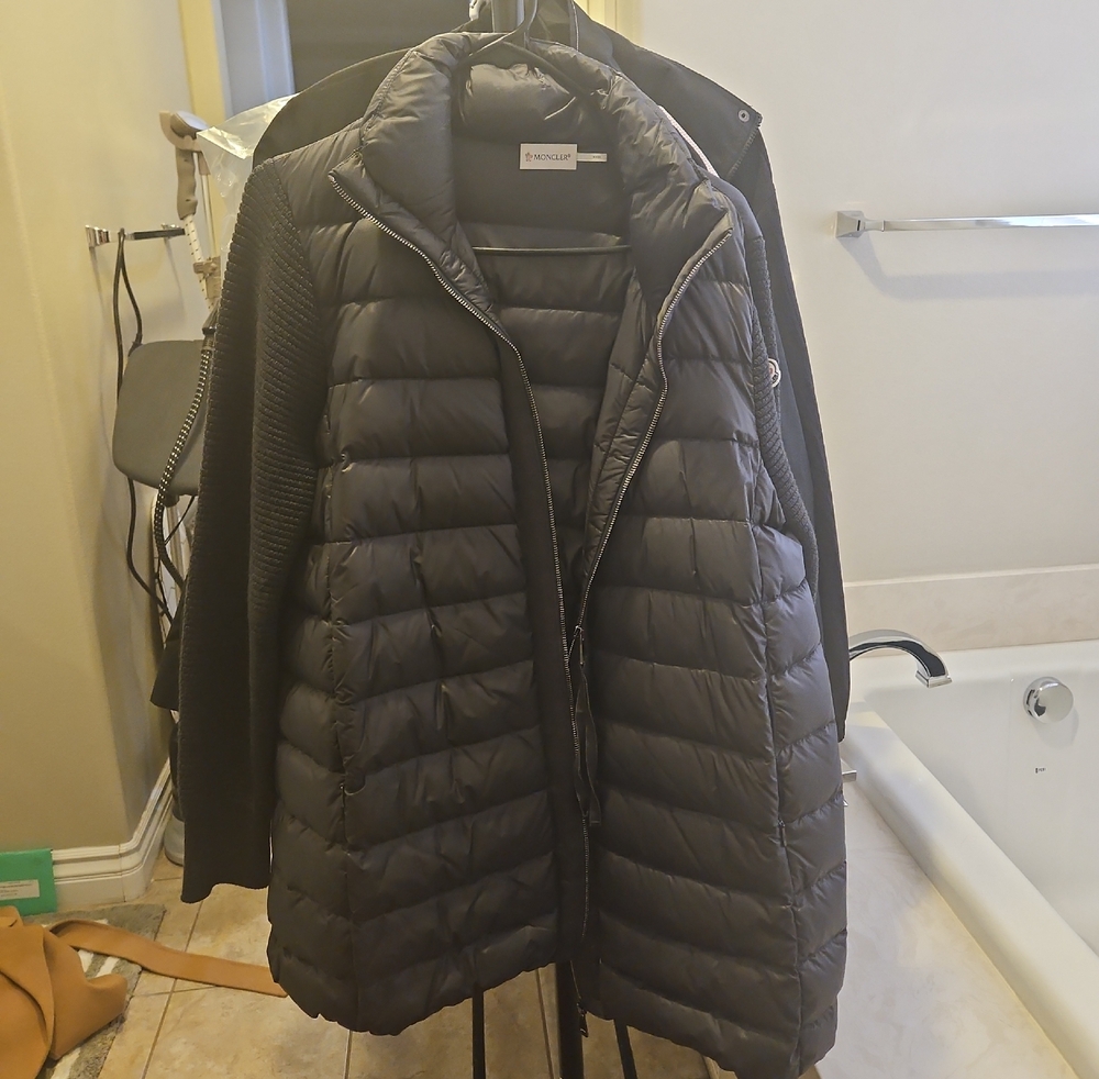 Moncler Women's Black Quilted Down Puffer Coat